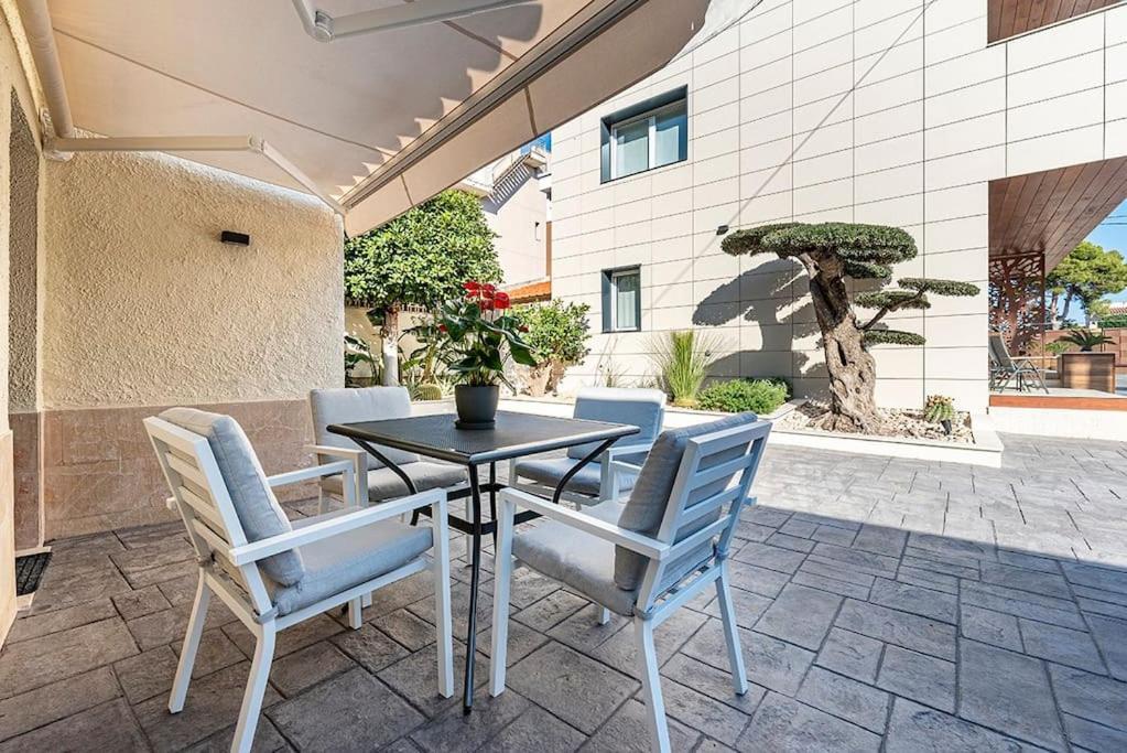 미아미플라자 Lusso E Relax Con Piscina A 2 Minuti Dal Mare 아파트 외부 사진