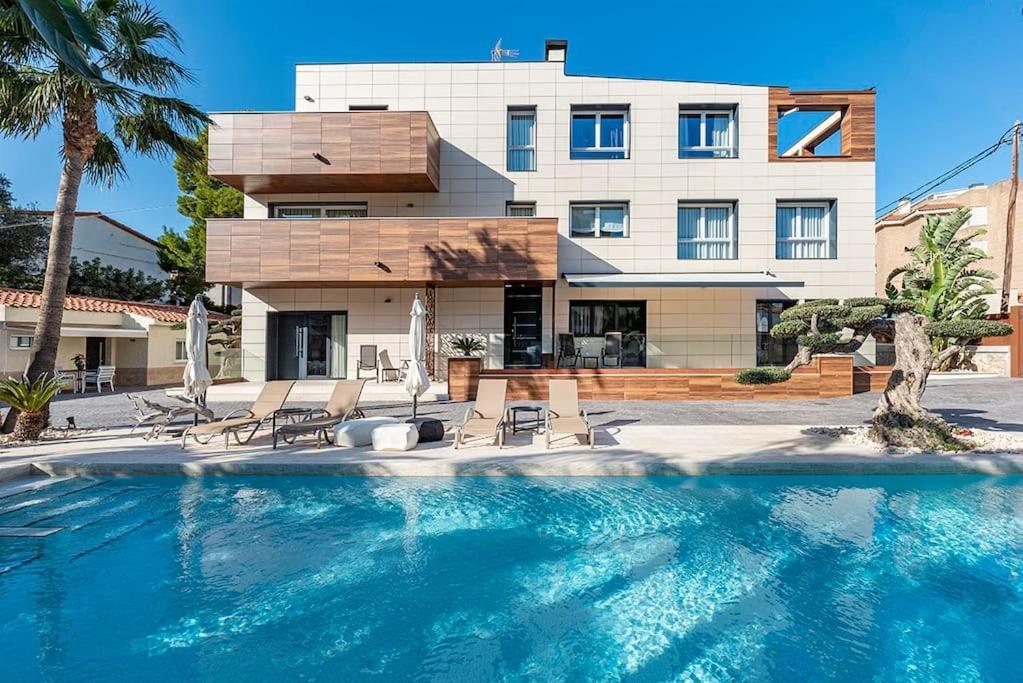 미아미플라자 Lusso E Relax Con Piscina A 2 Minuti Dal Mare 아파트 외부 사진
